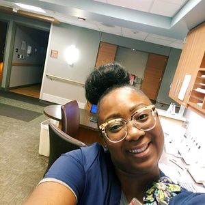 Meet your Posher, Patrina